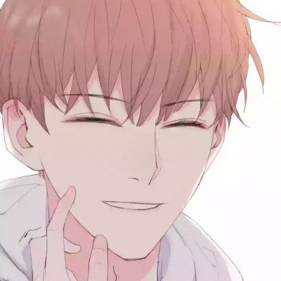 女表演者艺术展上半裸倒挂当钟锤